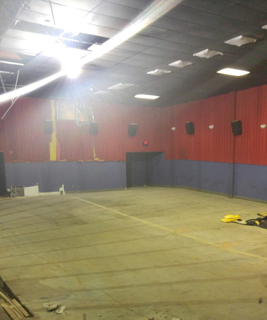 La Corte Companies - Aviation Regal Cinema Lighting